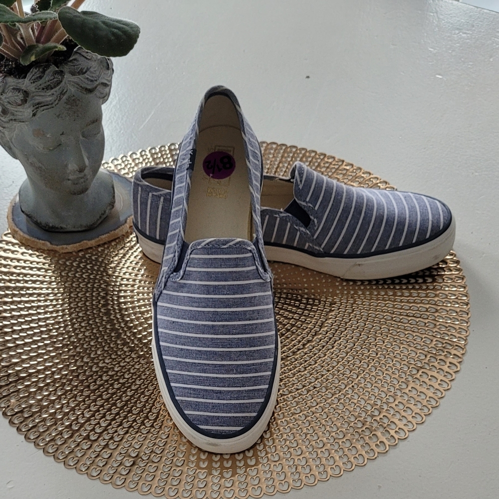 Keds Ladies size 8.5